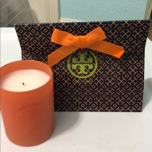 Tory brunch candle